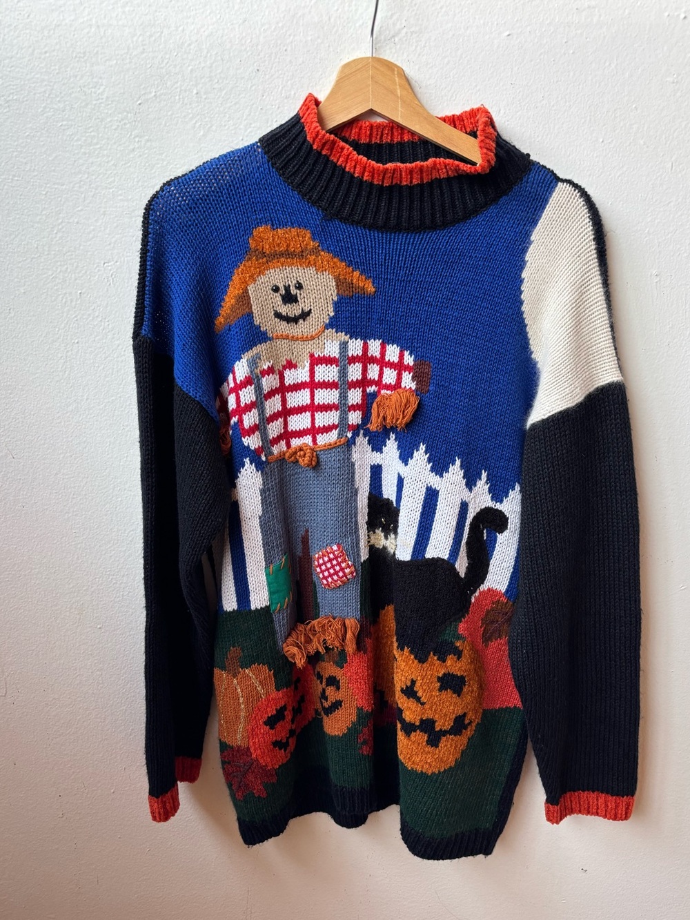 Spice of love Halloween Scarecrow Knit Sweater - Black/Blue/Orange